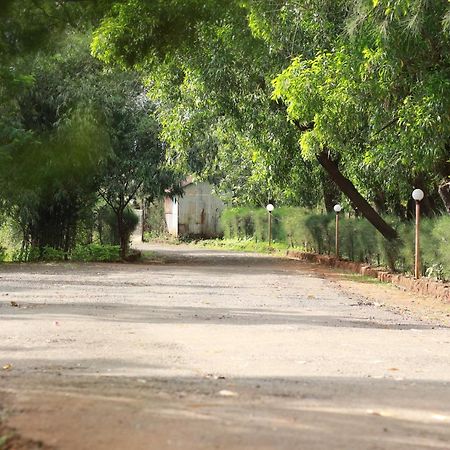 Koyna Lake Resort Koynanagar Eksteriør bilde